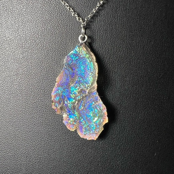 Iridescent Blue Pendant Necklace - Picture 5 of 5